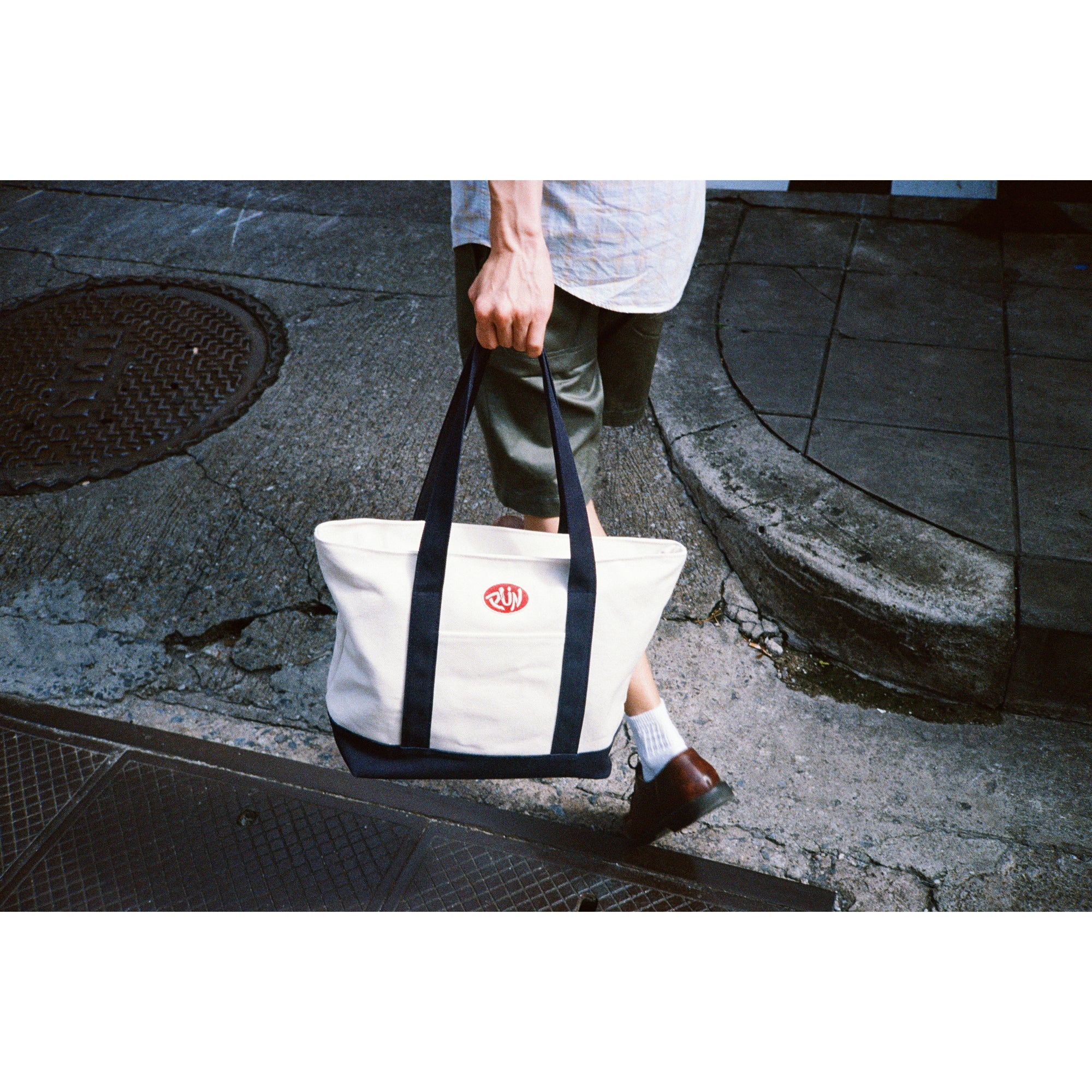 PUN “DAY & NIGHT” TOTE BAG